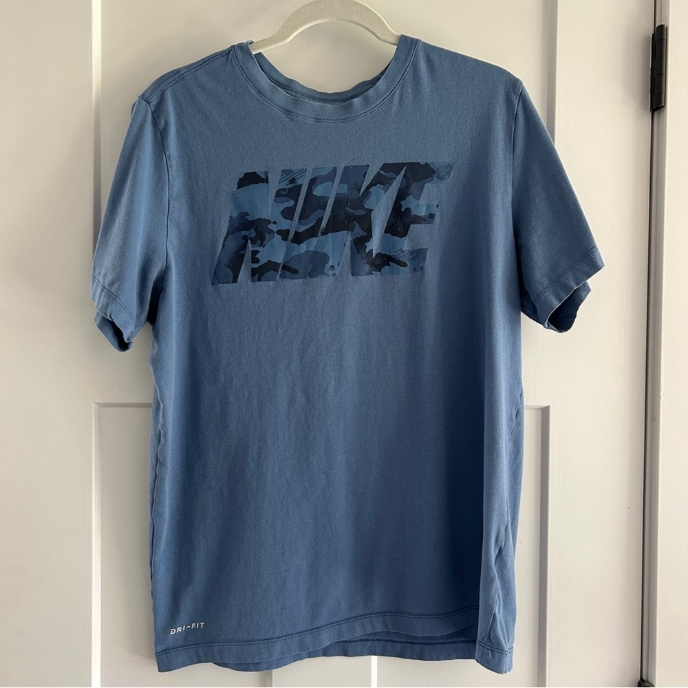 Nike Dri-Fit Short Sleeve T-Shirt, Camouflage Logo, Blue, Size Large‎